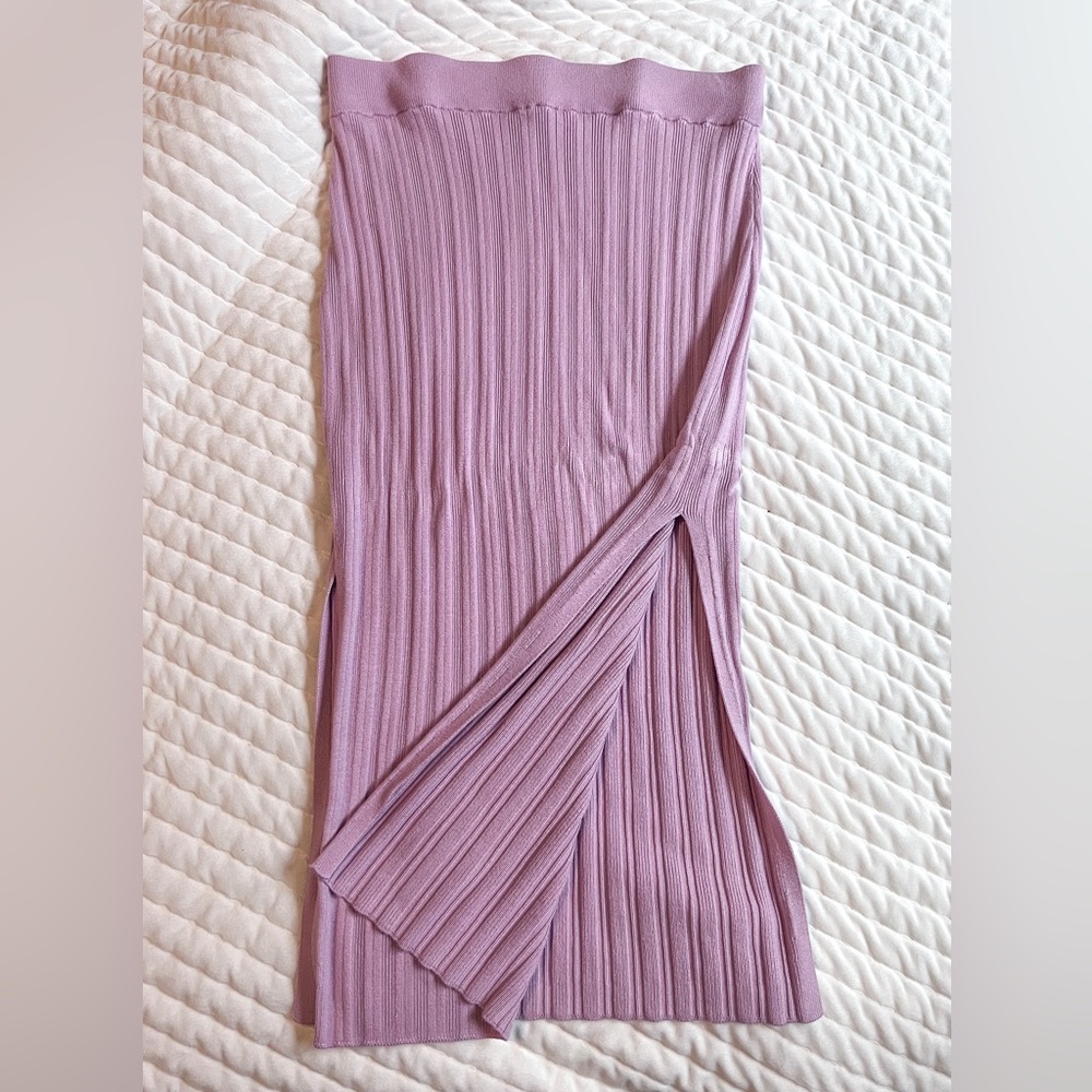 Pink Ribbed Midi Skirt - Picture 2 of 3